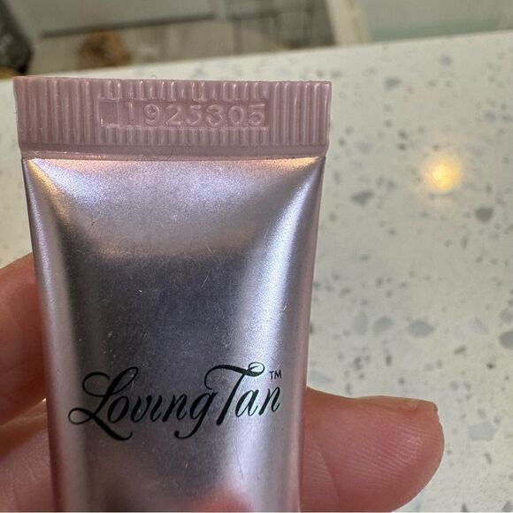 Deluxe Gradual Tan Nourishing Tinted Body Lotion- Dark 20ml/0.6 fl.oz. Brand new - Picture 8 of 14